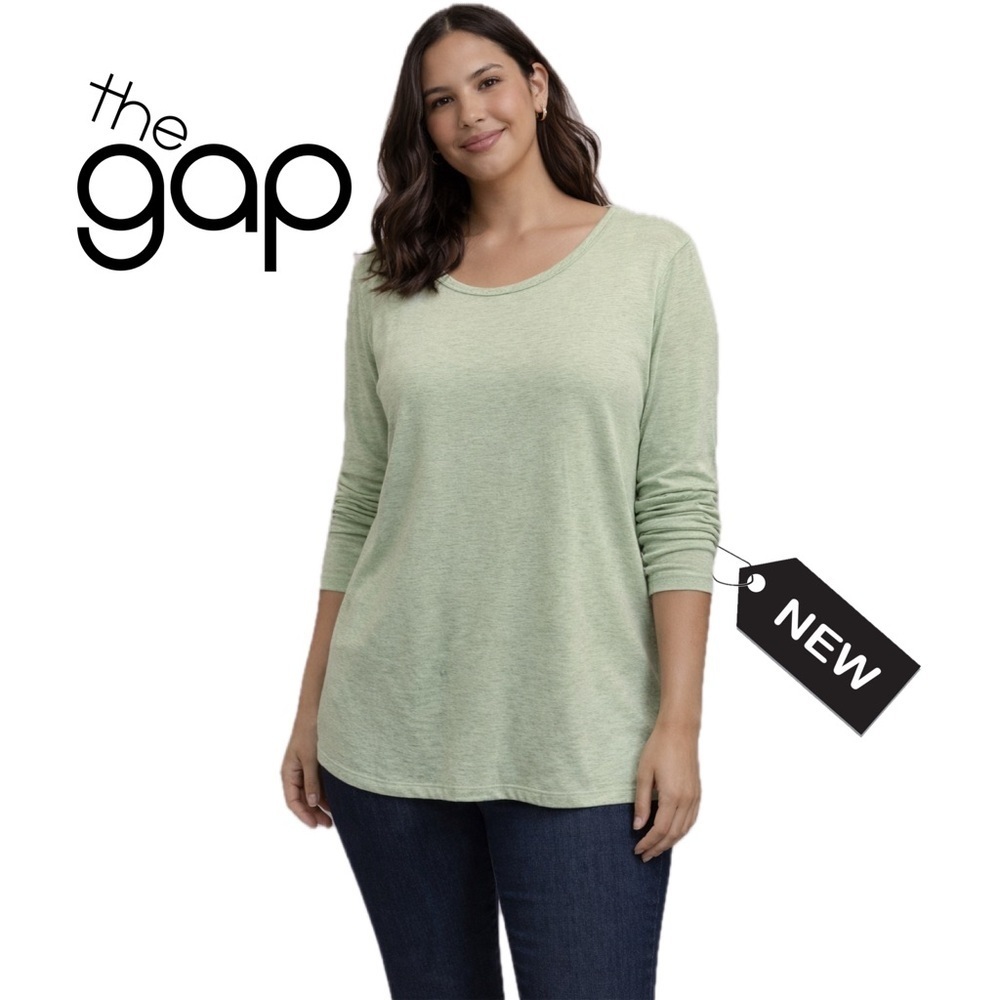 NWT Gap soft womans mint long sleeve Tee size L